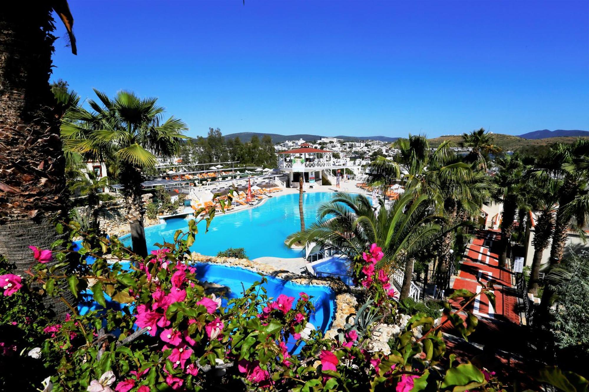 Phoenix Sun Hotel Bodrum Exterior photo