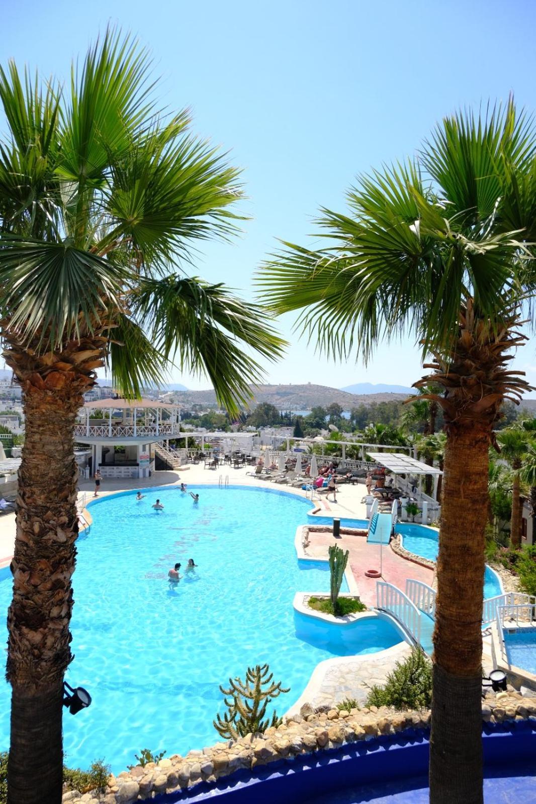 Phoenix Sun Hotel Bodrum Exterior photo